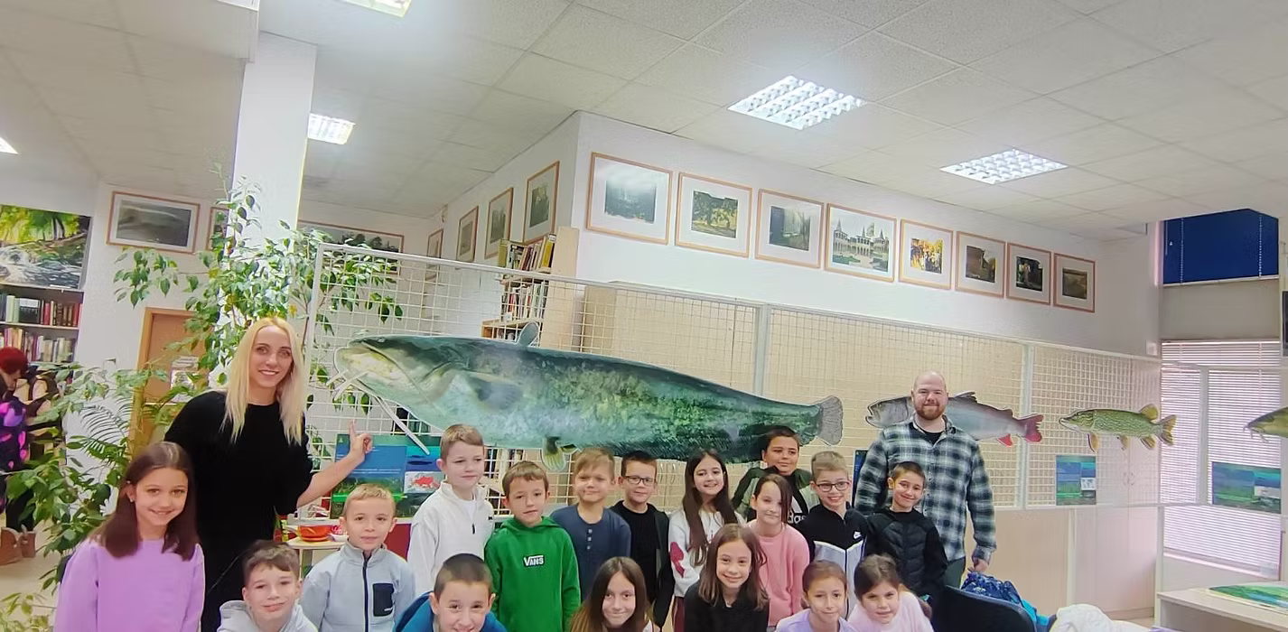 Izložba „Glas vode – priče koje teku“ otvorena u Biblioteci „Vuk Karadžić“